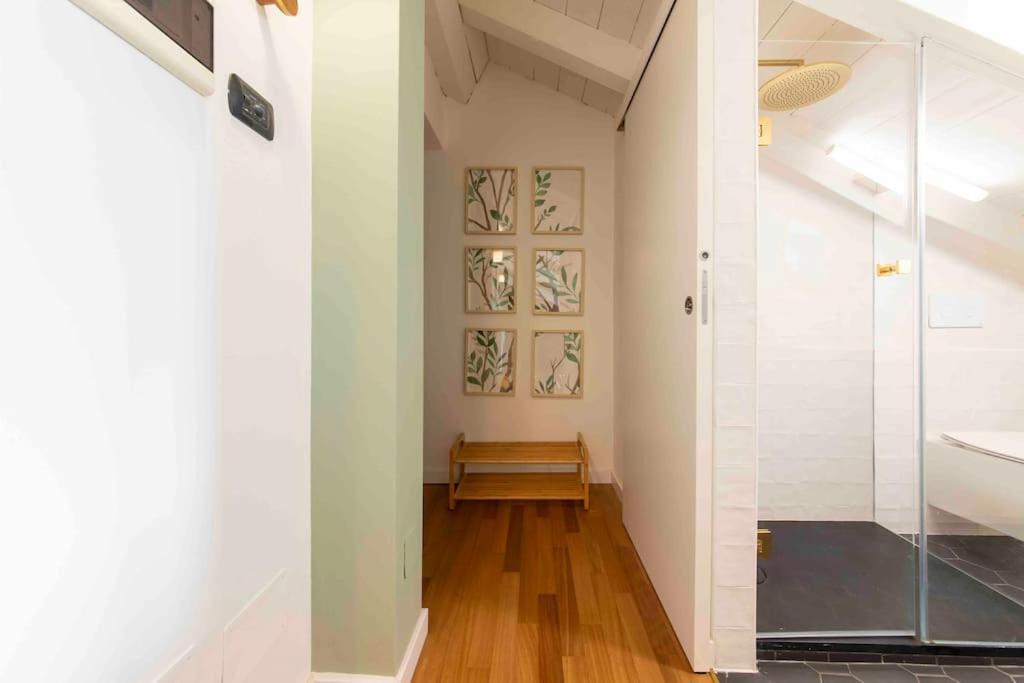 Apartamento La Tana Del Bianconiglio - Rabbit Hole Milán Exterior foto